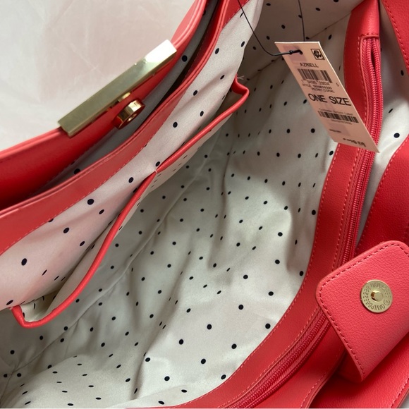 On 34Th Azriell Extra Large Tote Handbag Purse Peony Coral Color Lots Of Pockets - Picture 10 of 16